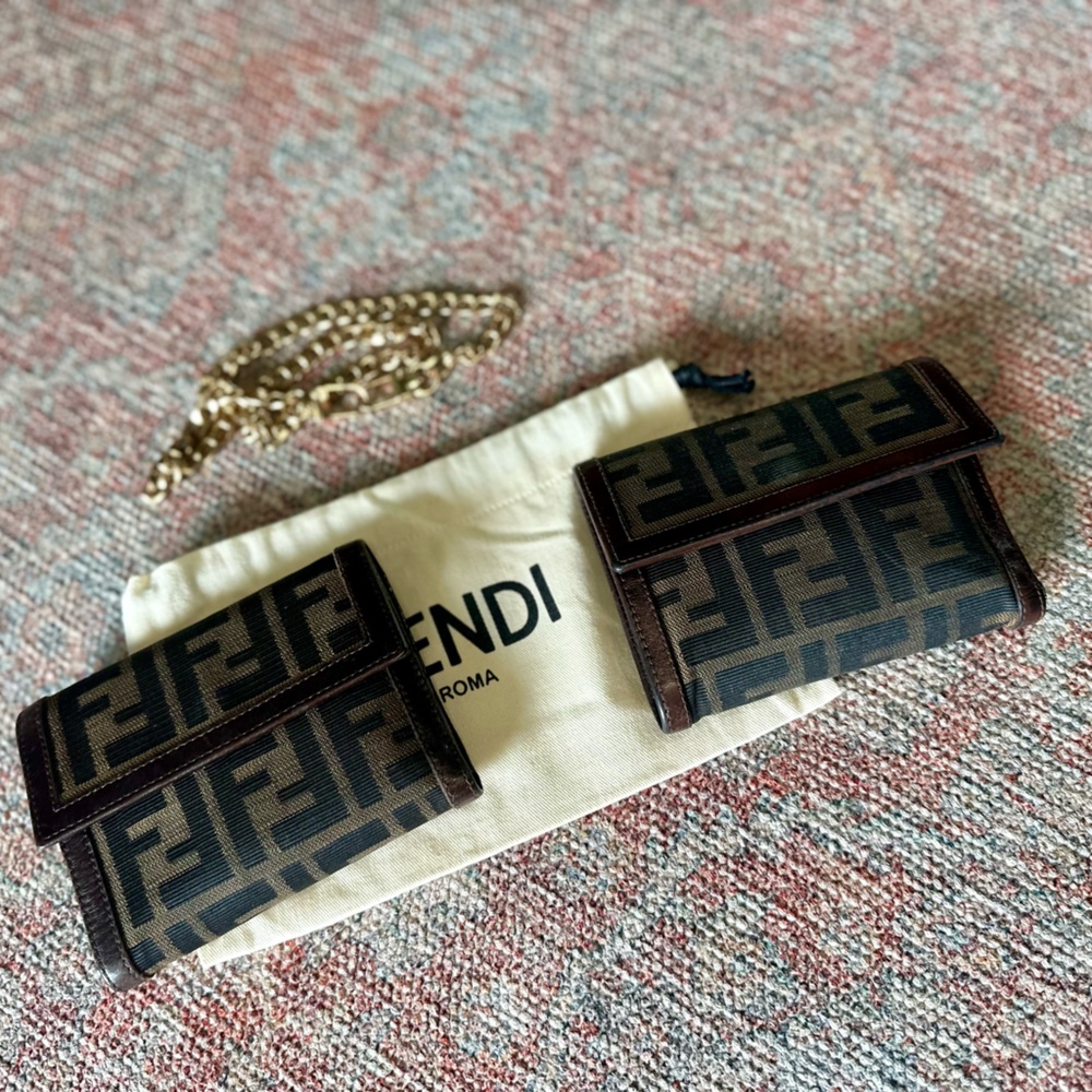 2Fendi Wallets with 1 dust bag 💎Authentic